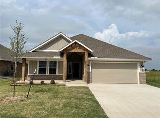 1173 NW 12th St, Newcastle, OK 73065