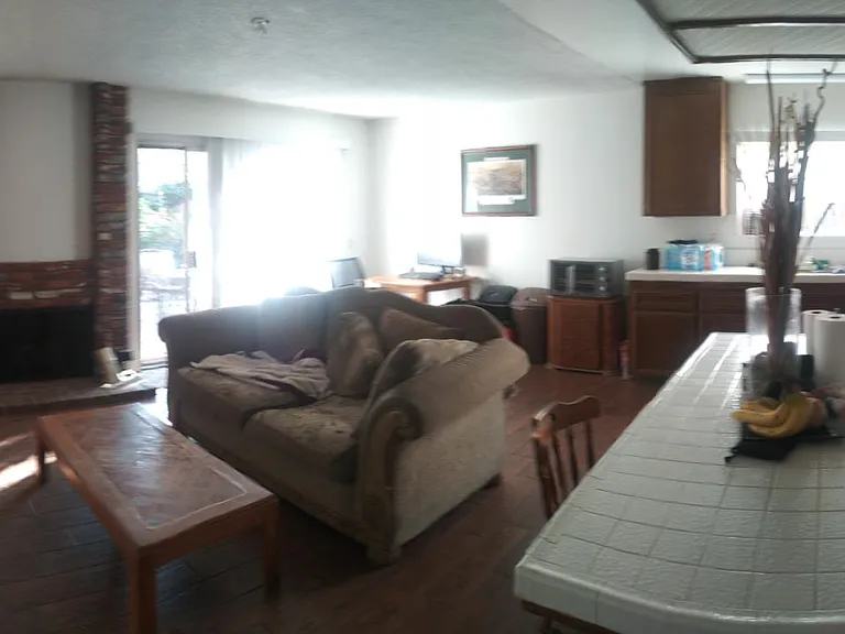 230 Las Riendas Dr — Photo 9