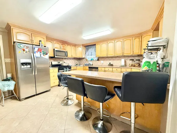 68 Brinkerhoff Street image 16 of 41