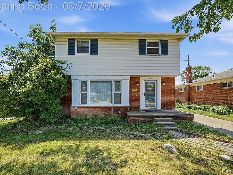1st image of 18332 Spring Ct S