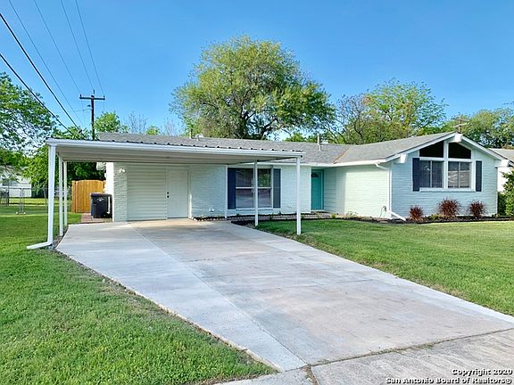 3rd image of 7231 Meadow Breeze Dr