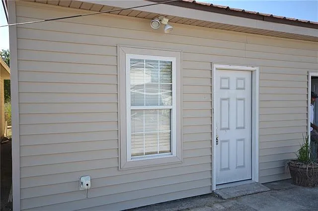 Building Photo - 116 Red Gros Ln #B