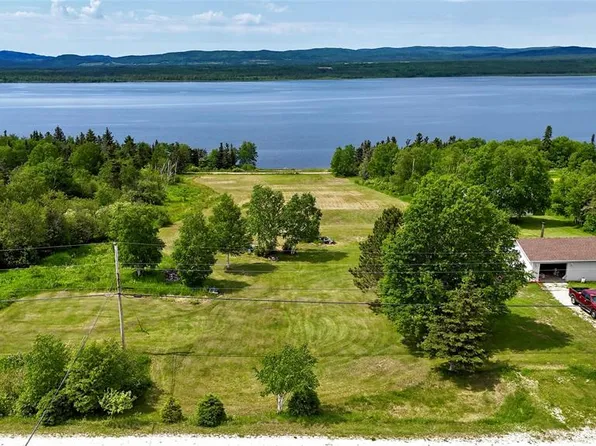 62 Trans Canada Highway, St. Judes, NL A8A3A1