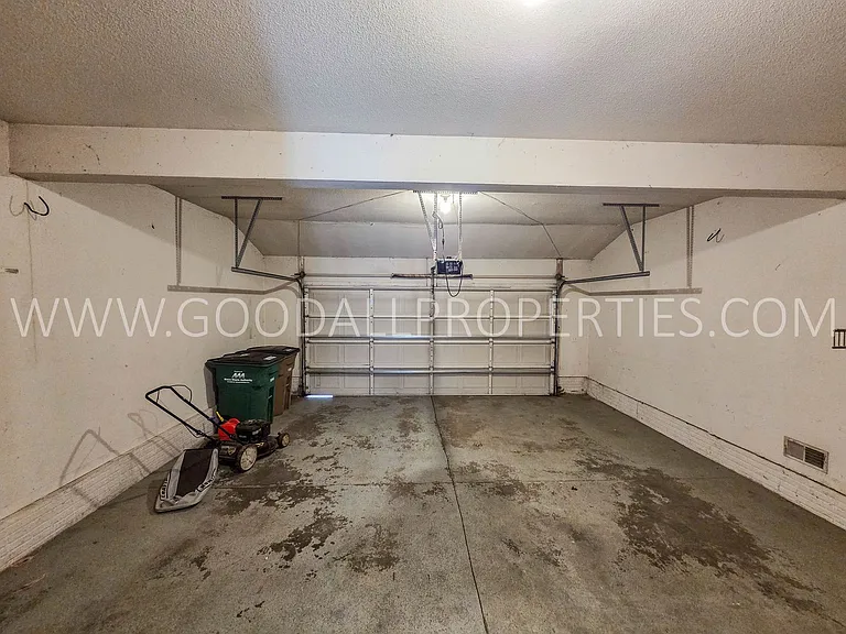 716 Knolls Ct — Photo 18