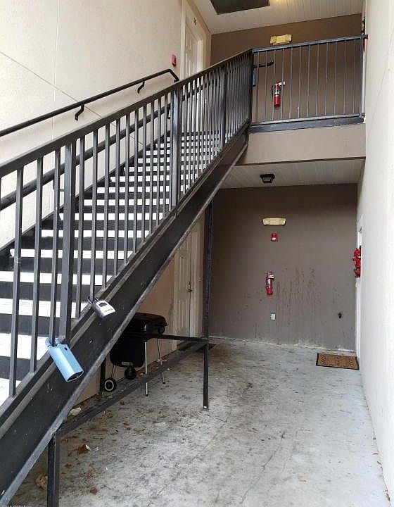 2nd image of 5100 Playpen Dr #38