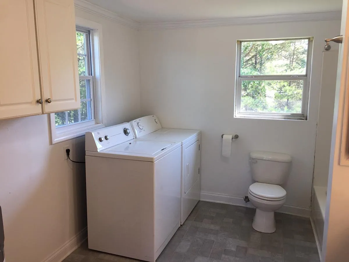 119 Rafer Avenue — Photo 3