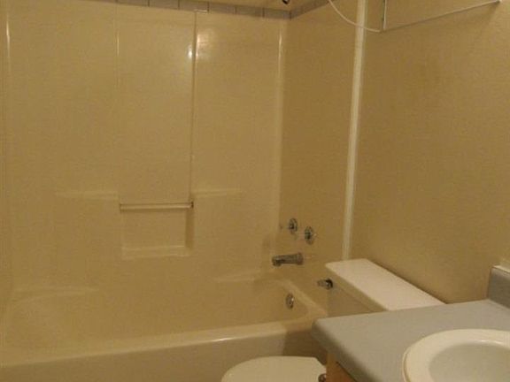 4th image of 231 Bobwhite Dr