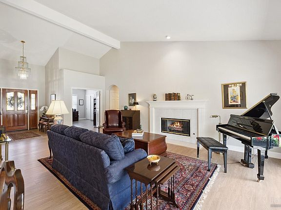 4th image of 6729 Fairfield Drive