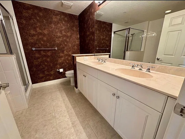 800 N Tamiami Trl #506 — Photo 19