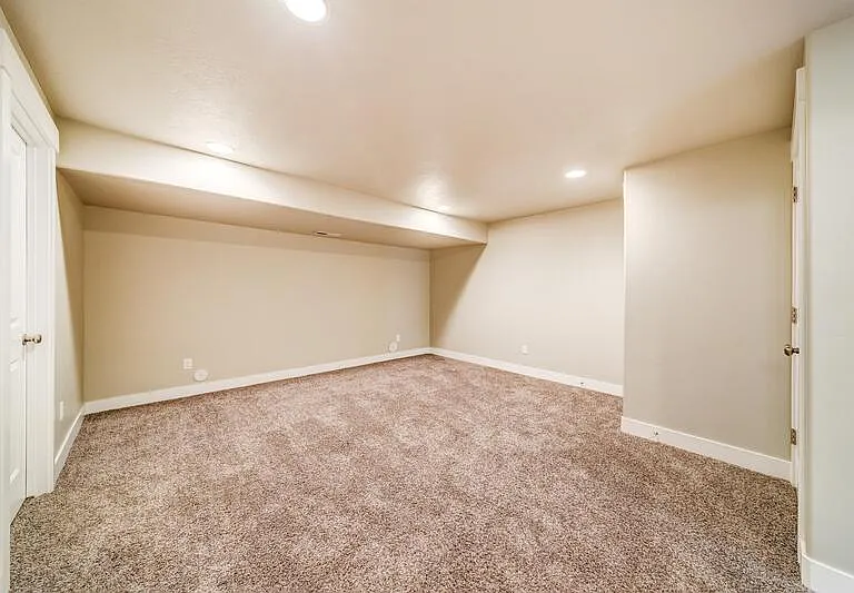 2494 N Cormac Pl #BASEMENT — Photo 18