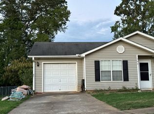109 Ashley Oaks Dr, Barnesville, GA 30204