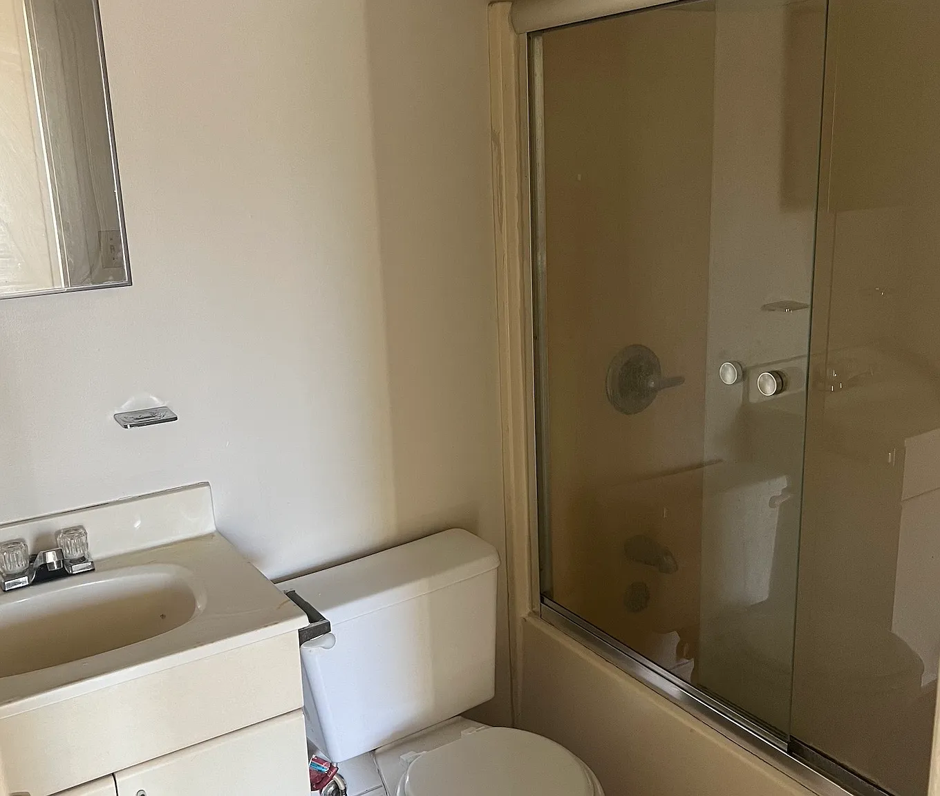 713 S Oakwood Ave — Photo 1