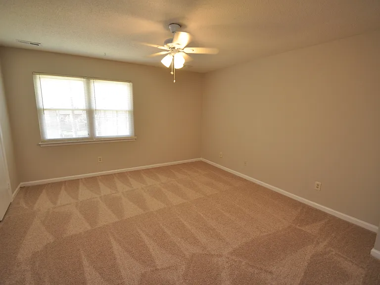 109 Misty Ct — Photo 18