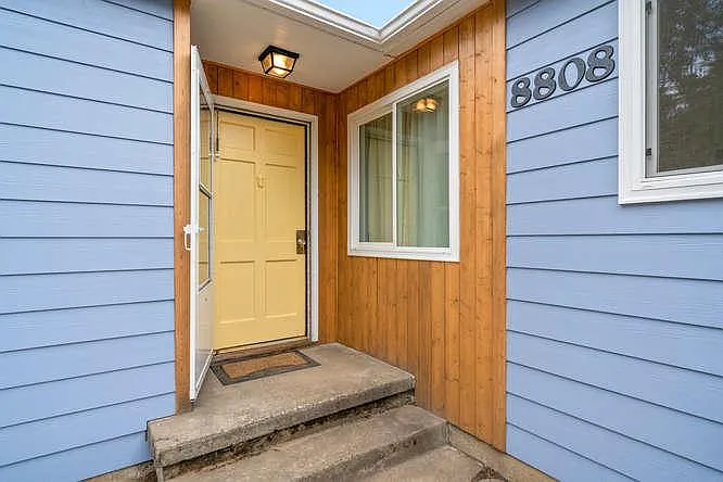 8808 N Peninsular Ave — Photo 5