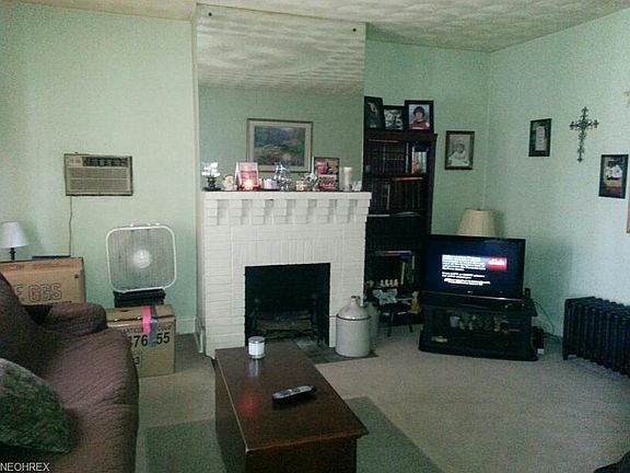 4th image of 721 Daniels St