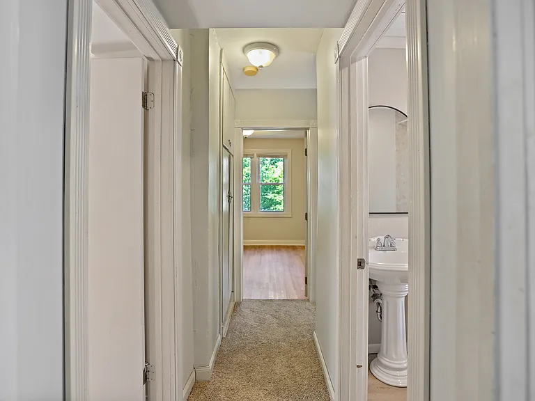 882 Raymond Ave — Photo 30