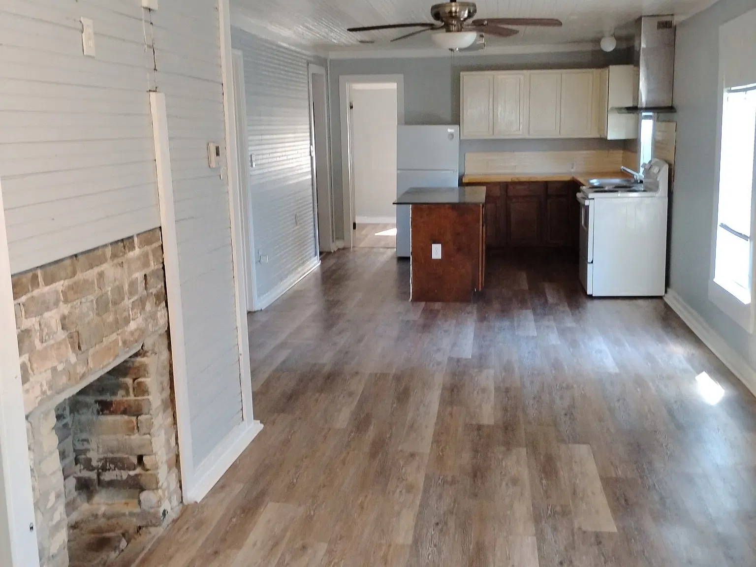 1005 Southern Avenue - 1 — Photo 2