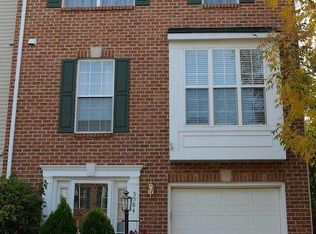 5584 Jowett Ct, Alexandria, VA 22315