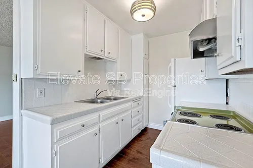 4135 Idaho St #7 Photo 1