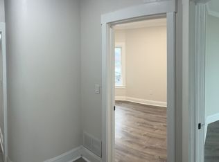 1970 E 71st St APT 2, Cleveland, OH 44103