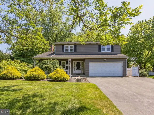 137 Skyline Dr, Landenberg, PA 19350