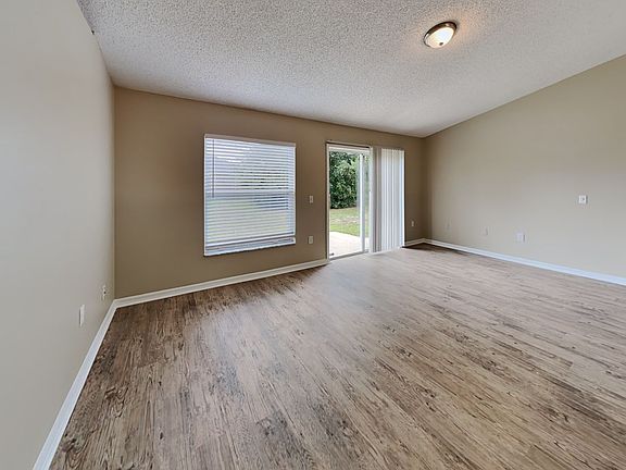 4th image of 2857 Gimlet Dr
