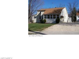 15788 Grove St, Middlefield, OH 44062