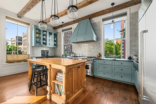 Sold by Douglas Elliman | media 9