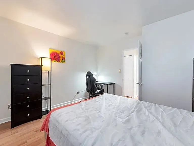 850 W Moorhead Cir #1D — Photo 8