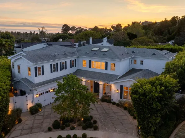 13210 Haney Pl, Los Angeles, CA 90049