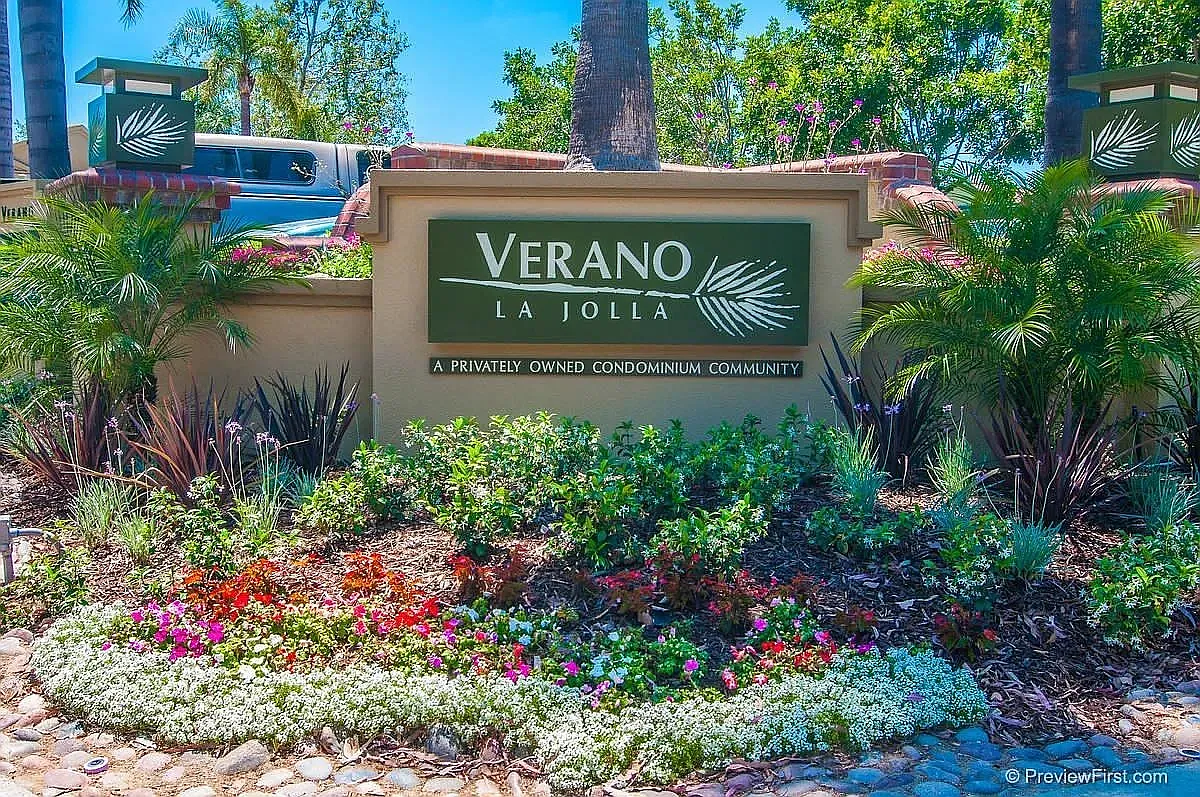 2 bed, 934 sqft, $3,250 — Photo 1