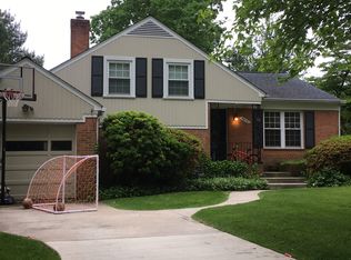 5610 Namakagan Rd, Bethesda, MD 20816