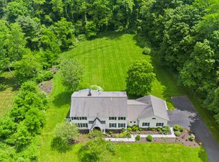 580 Ridgebury Rd, Ridgefield, CT 06877