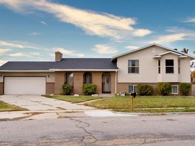 3048 W 4325 S, Roy, UT, 84067