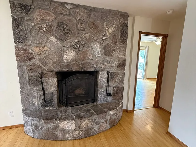 2719 Topley Ave — Photo 7