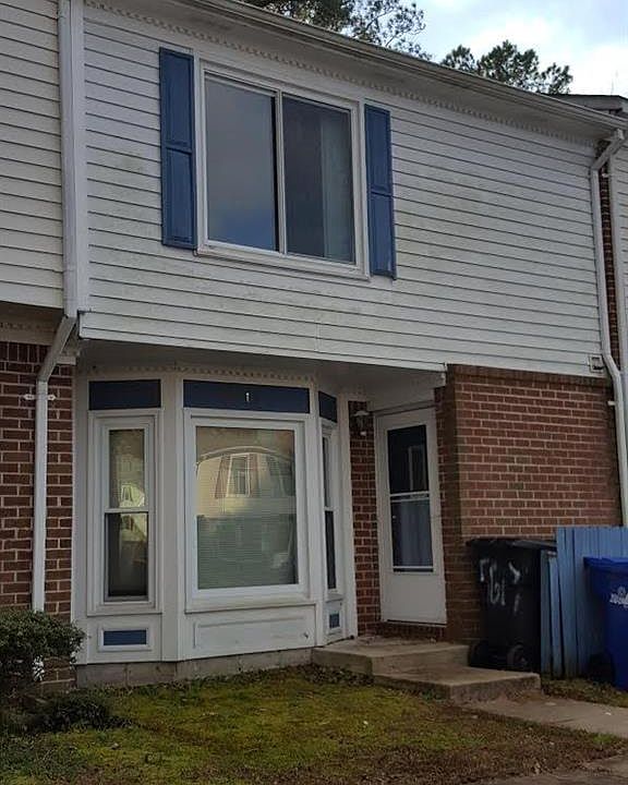1st image of 5617 Picadilly Ln