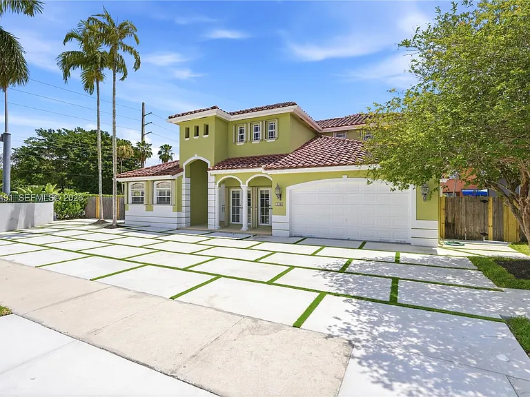 15203 SW 142nd Ave — Photo 22