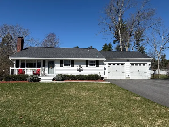 56 Titicut Rd, Raynham, MA 02767