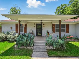 209 Walnut St, Sanger, TX 76266