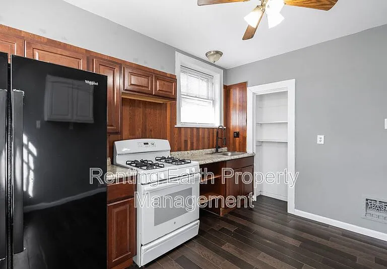 3868 Meramec St #2F — Photo 18