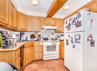 39 Charles St #3E, Boston, MA 02114