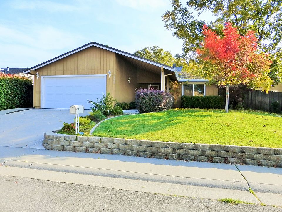 1st image of 1026 Treasure Ln