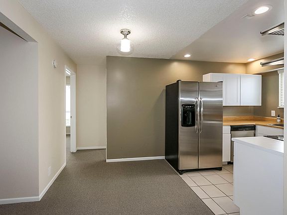 4th image of 1042 E Quail Vista Ct APT D
