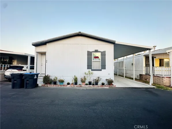 3929 W 5th St Space 34, Santa Ana, CA 92703