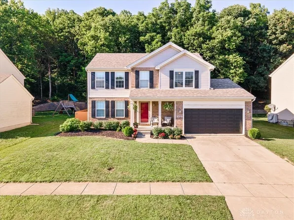 620 Wood Bluff Ln, Harrison, OH 45030