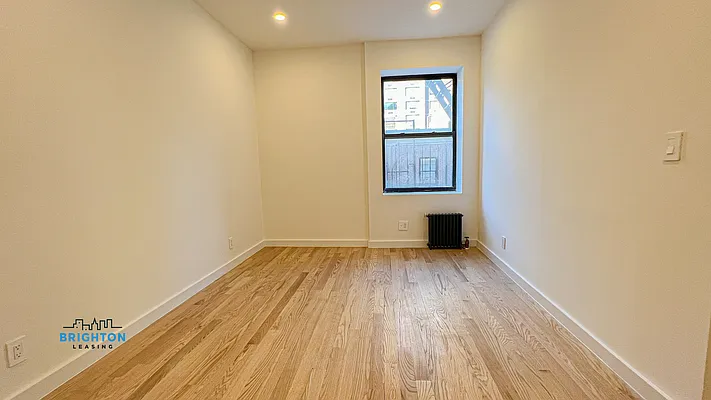 Rented by Brighton Management | media 16