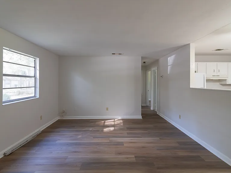 3741 Maria Cir — Photo 3