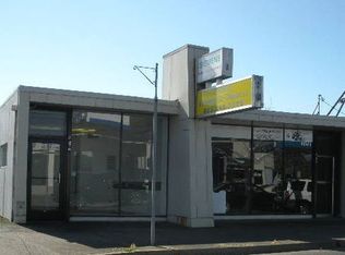 404 406 Pacific Ave, Tillamook, OR 97141