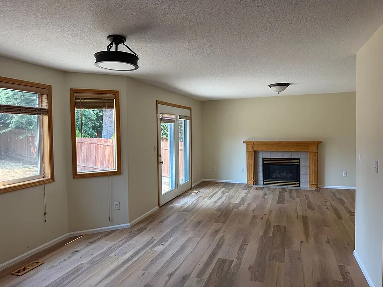 3310 NE 164th Ct — Photo 12