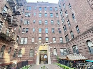 40-04 Bowne St UNIT 1B1, Flushing, NY 11354